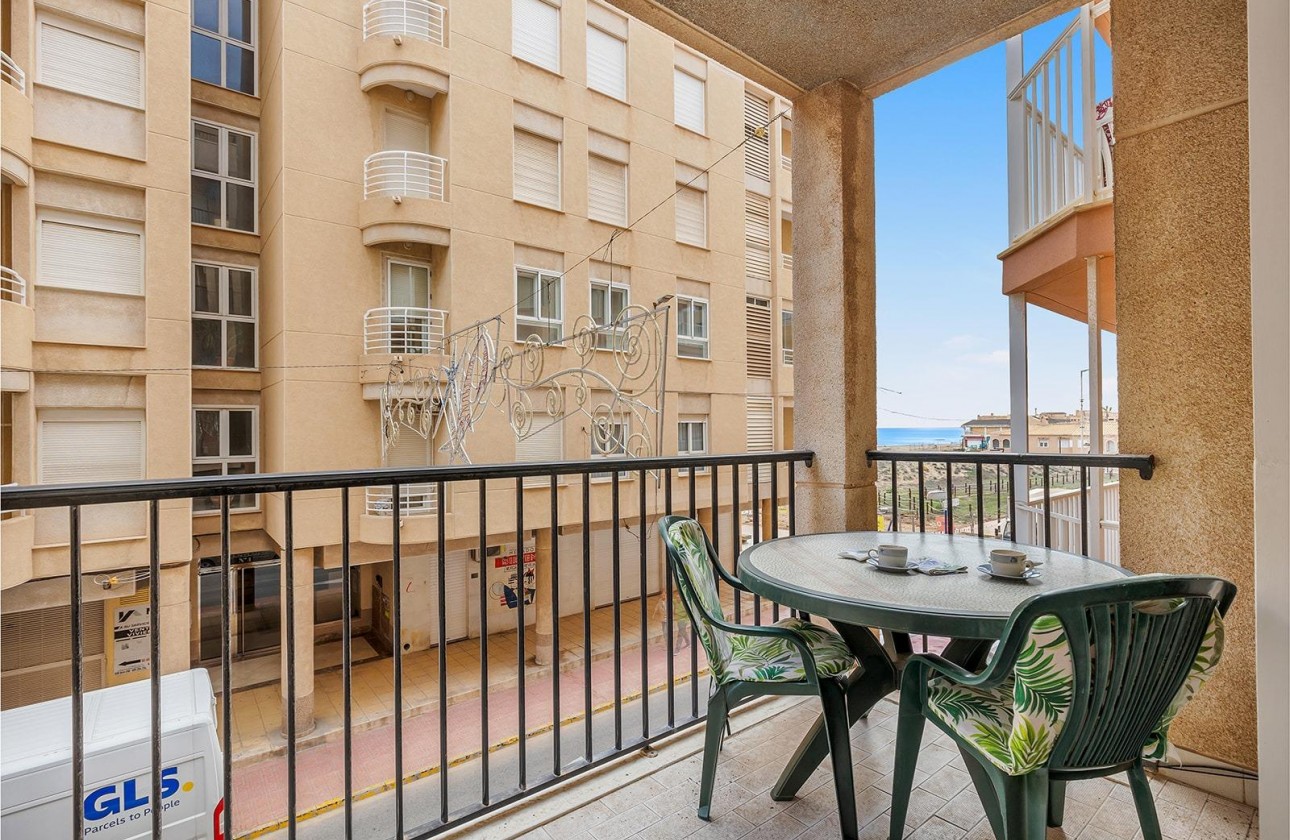 Resale - Apartment - Torrevieja - La Mata