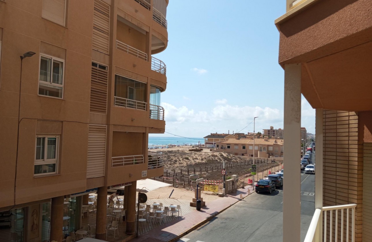 Resale - Apartment - Torrevieja - La Mata