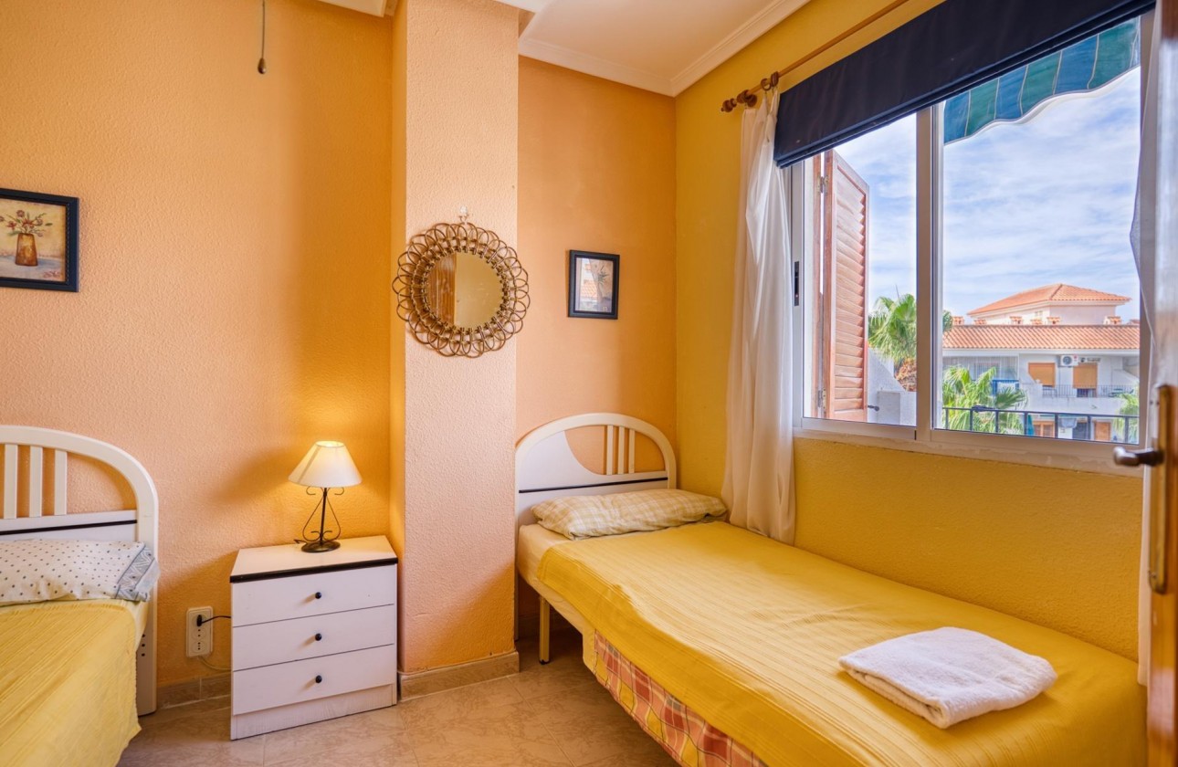 Resale - Apartment - Torrevieja - La Mata