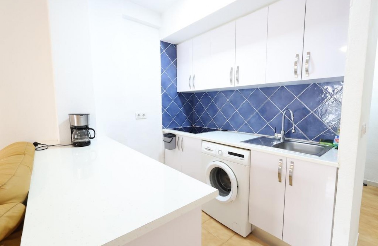 Resale - Apartment - Torrevieja - La veleta