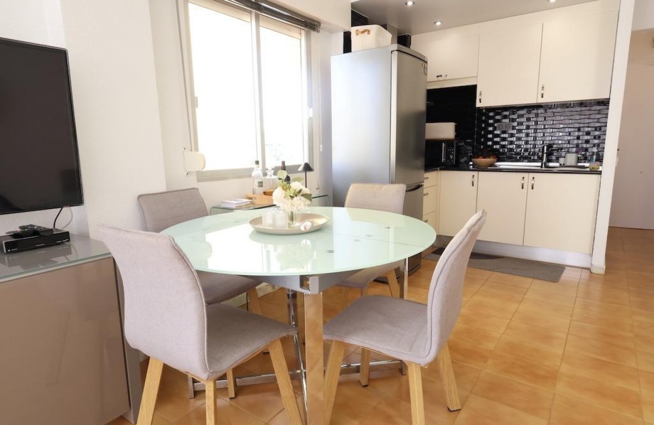 Resale - Apartment - Torrevieja - La veleta