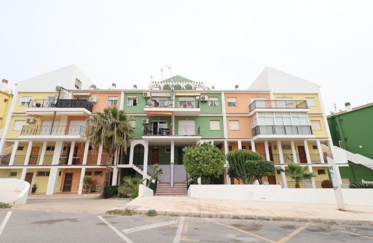 Resale - Apartment - Torrevieja - La veleta