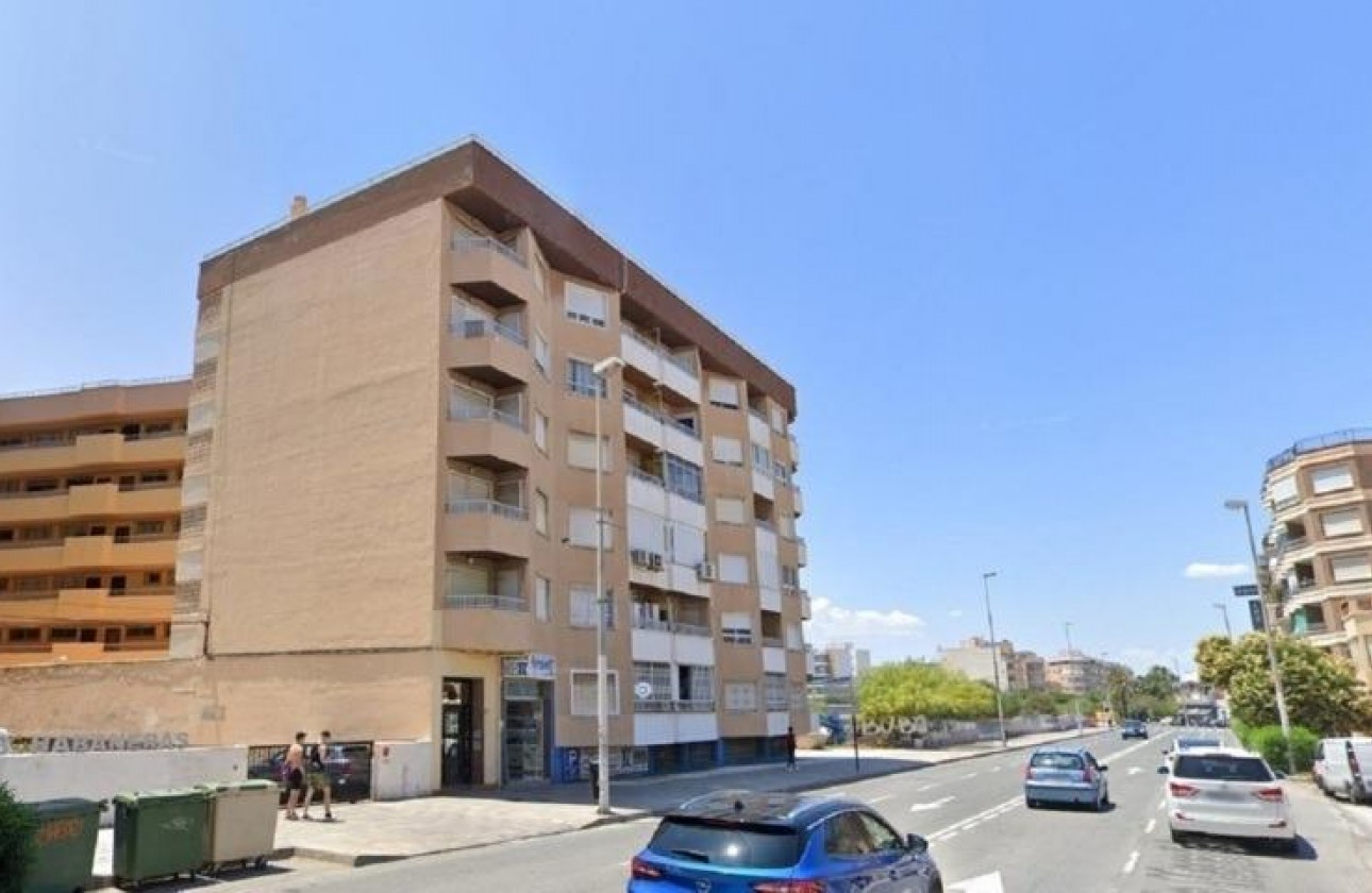 Resale - Apartment - Torrevieja - Los balcones