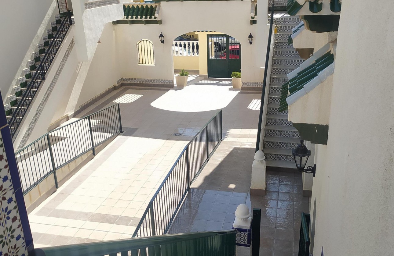 Resale - Apartment - Torrevieja - Los Europeos