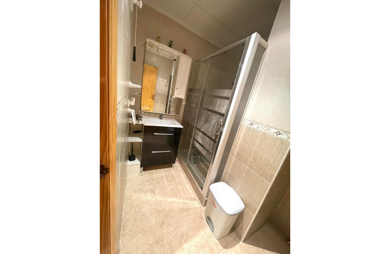 Resale - Apartment - Torrevieja - Los Europeos