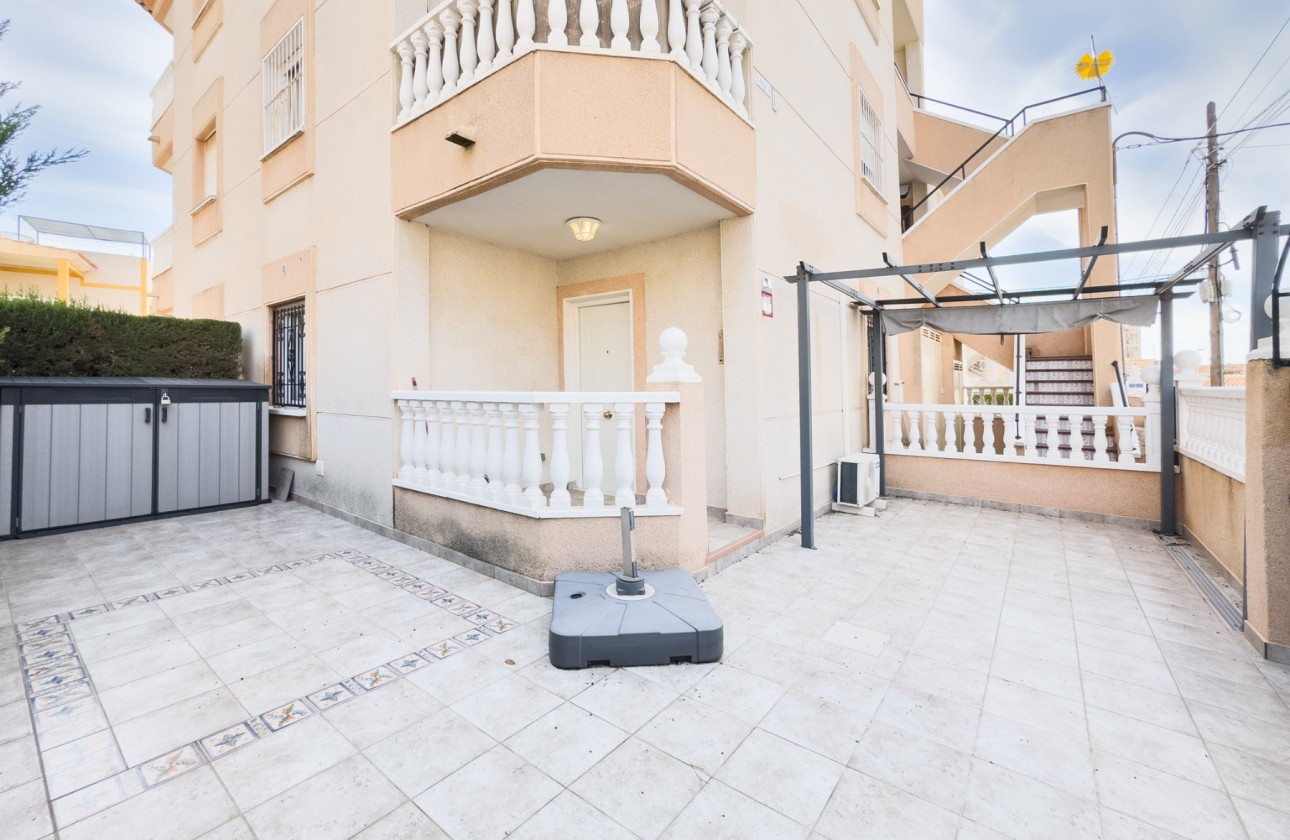 Resale - Apartment - Torrevieja - Los Frutales