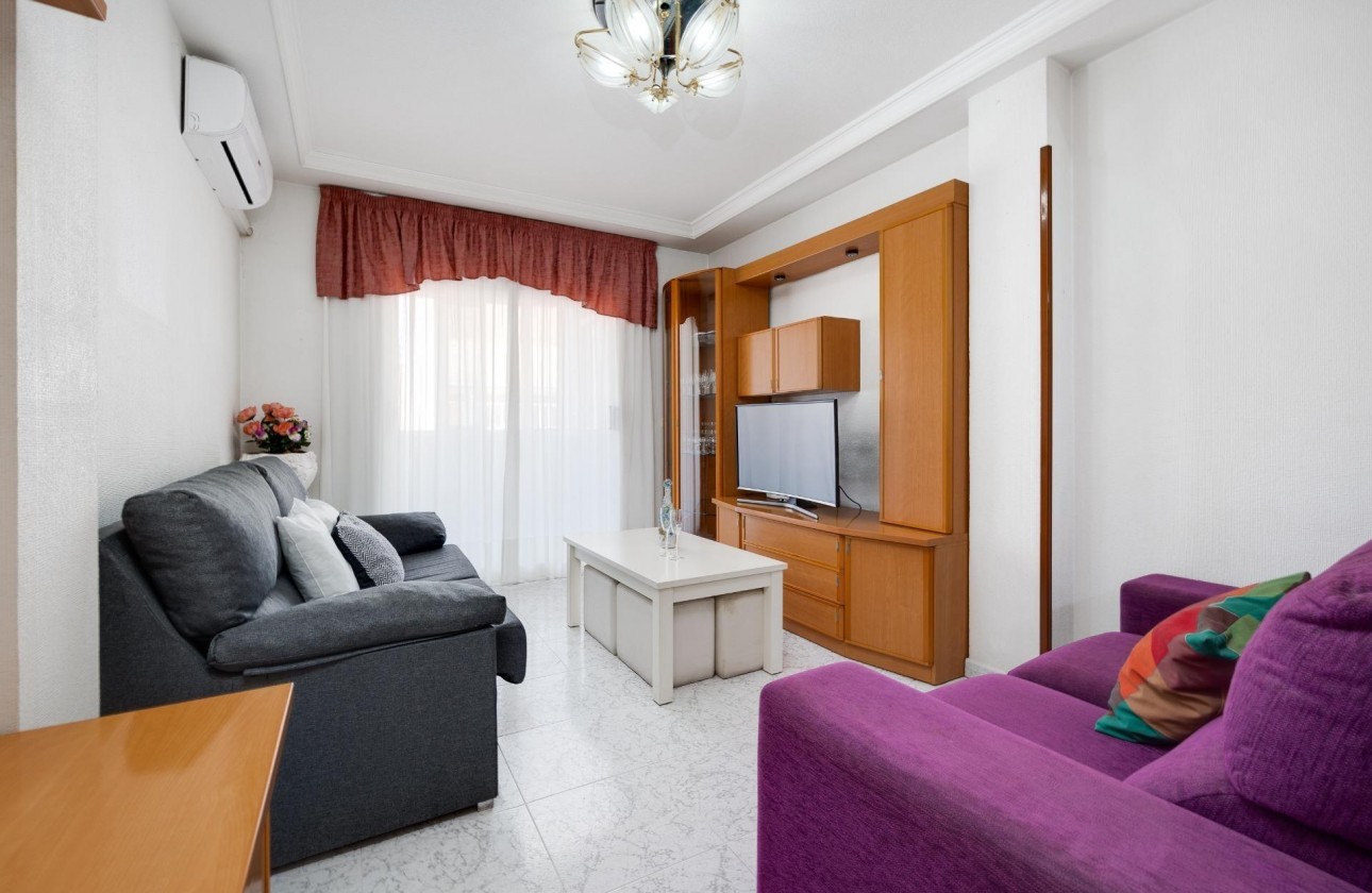 Resale - Apartment - Torrevieja - Los Frutales
