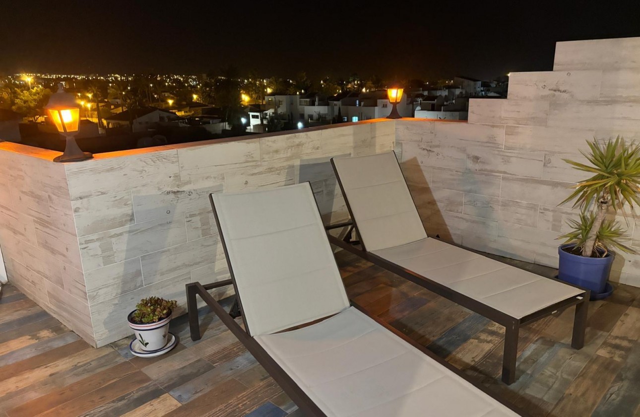 Resale - Apartment - Torrevieja - Nueva Torrevieja