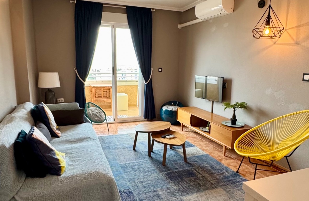 Resale - Apartment - Torrevieja - Nueva Torrevieja