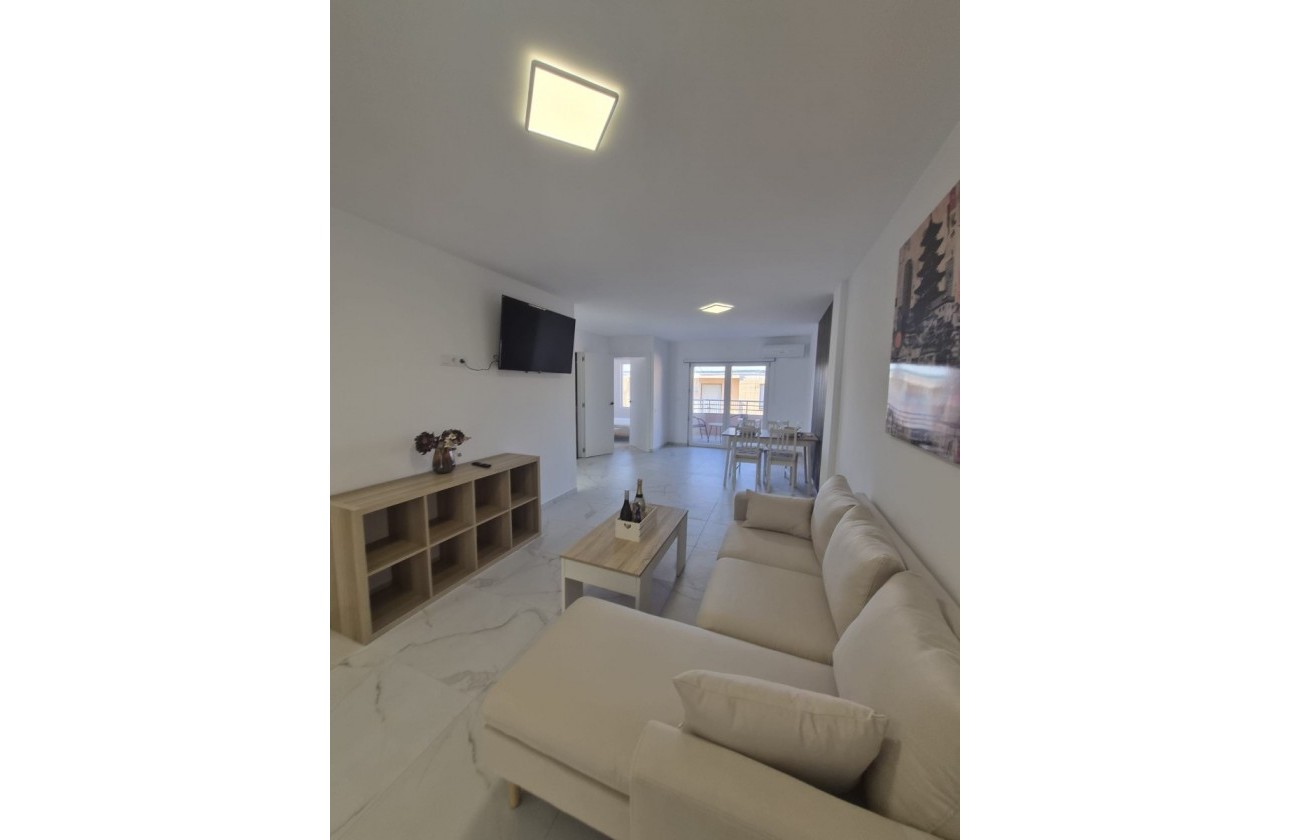 Resale - Apartment - Torrevieja - Playa del Acequión