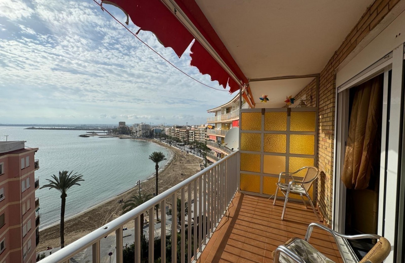 Resale - Apartment - Torrevieja - Playa del cura