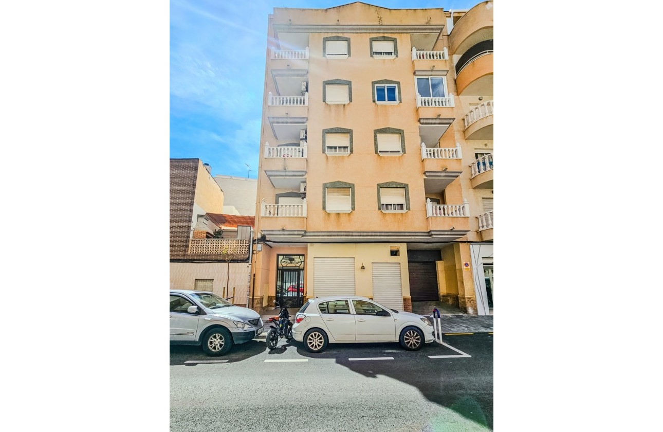 Resale - Apartment - Torrevieja - Playa del Cura