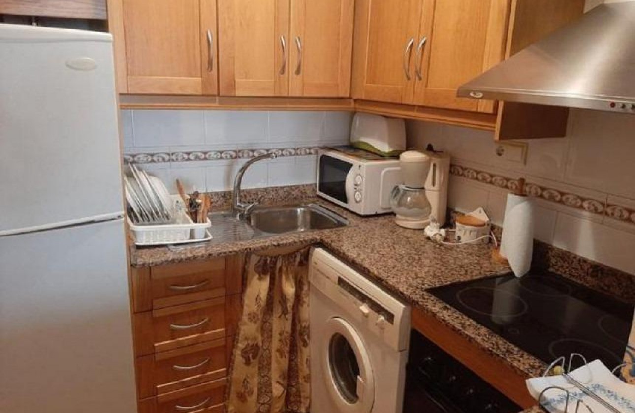 Resale - Apartment - Torrevieja - Playa del cura