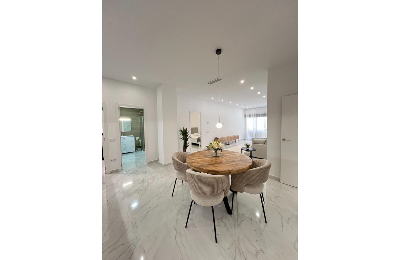 Resale - Apartment - Torrevieja - Playa del cura