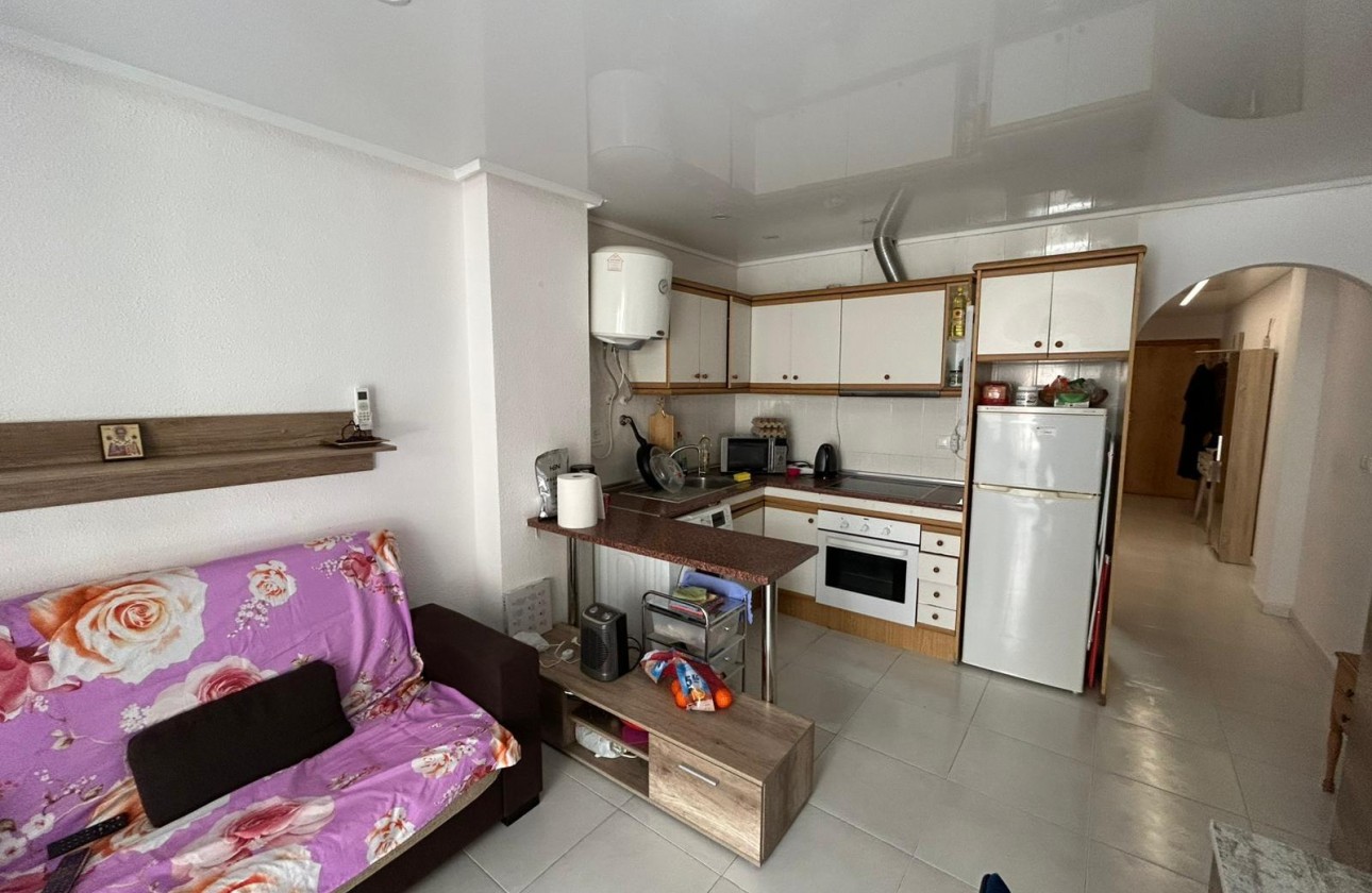 Resale - Apartment - Torrevieja - Playa del cura