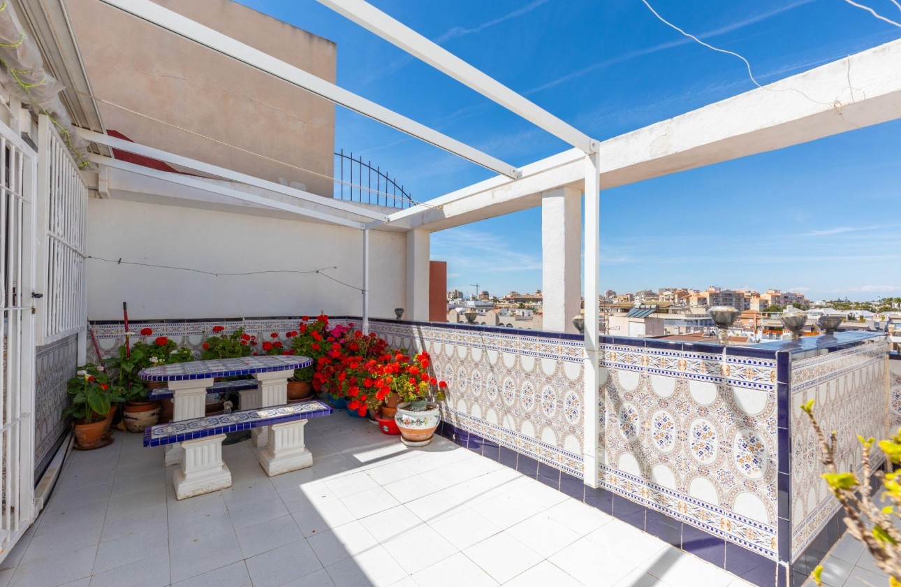 Resale - Apartment - Torrevieja - Playa del cura