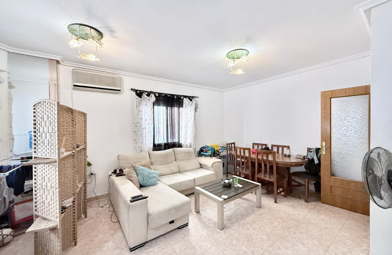Resale - Apartment - Torrevieja - Playa del Cura