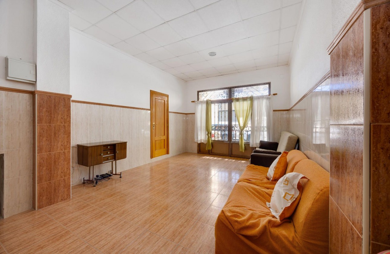 Resale - Apartment - Torrevieja - Playa del Cura