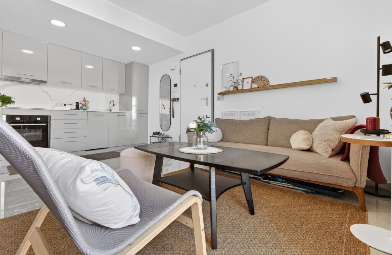 Resale - Apartment - Torrevieja - Playa Los Locos