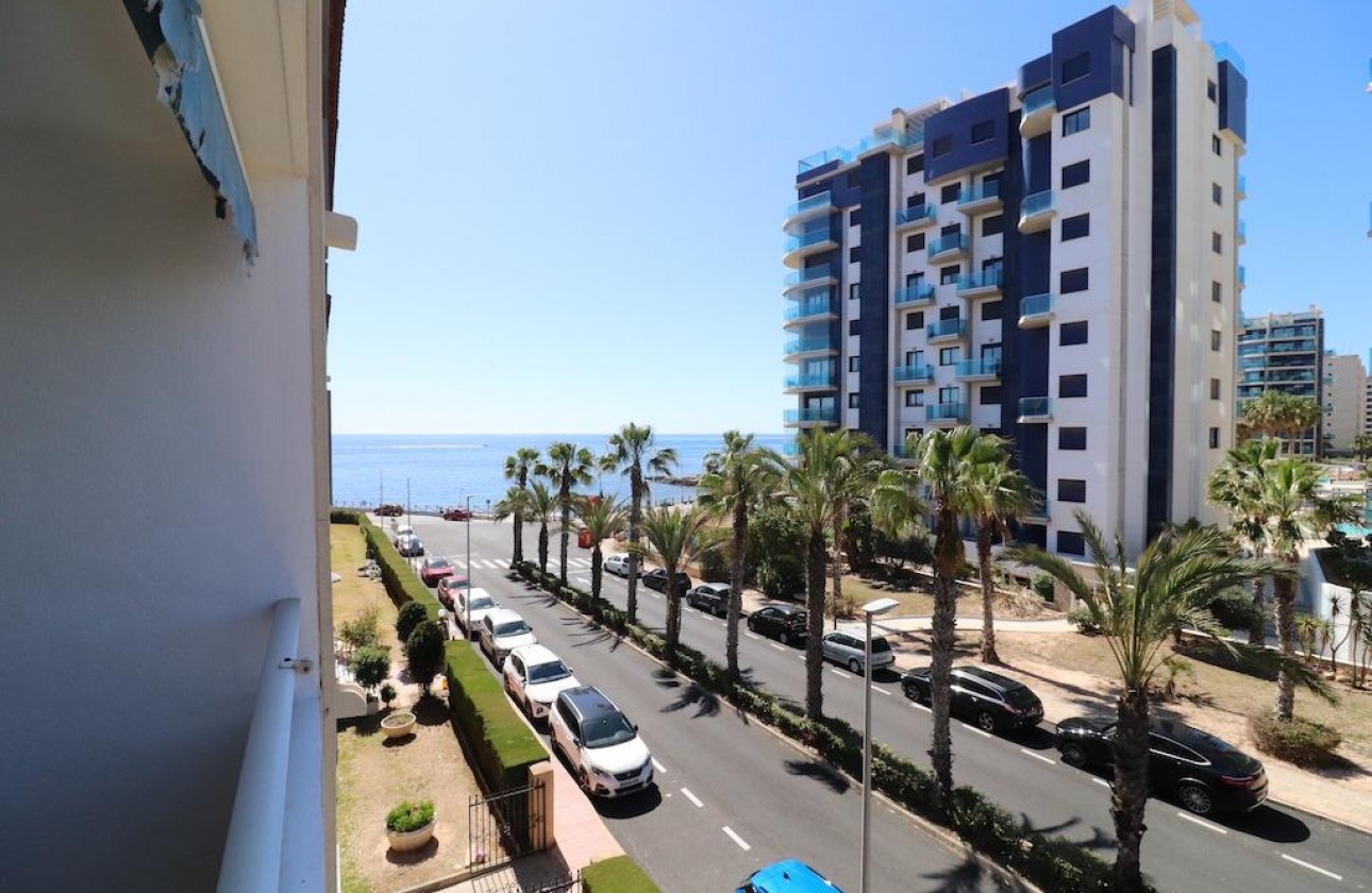 Resale - Apartment - Torrevieja - Punta prima