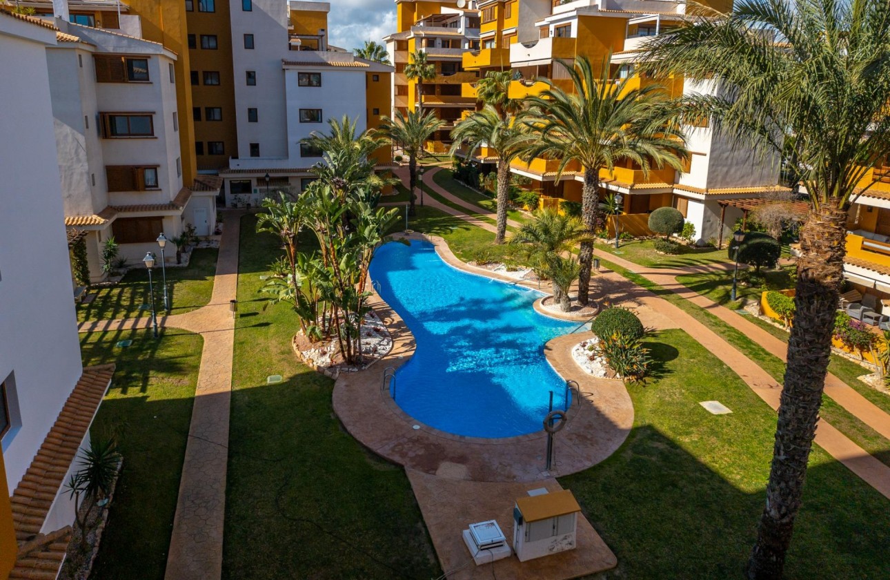Resale - Apartment - Torrevieja - Punta prima