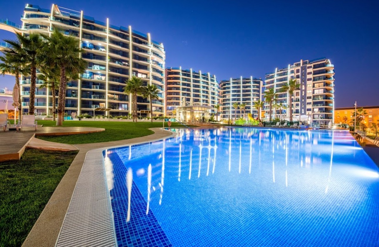 Resale - Apartment - Torrevieja - Punta prima