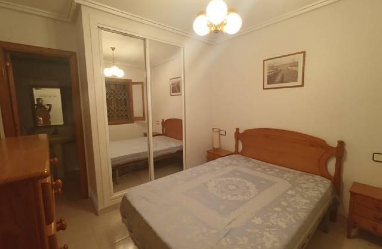 Resale - Apartment - Torrevieja - Sector 25