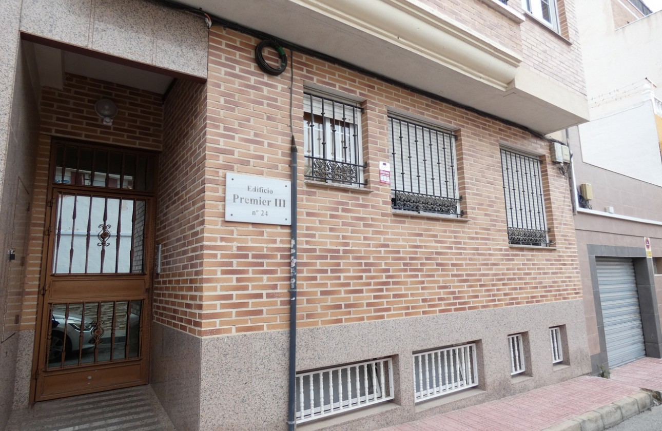 Resale - Apartment - Torrevieja - Torrevieja Centro