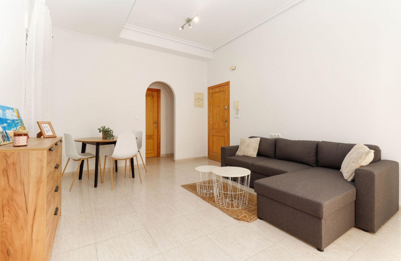 Resale - Apartment - Torrevieja - torrevieja