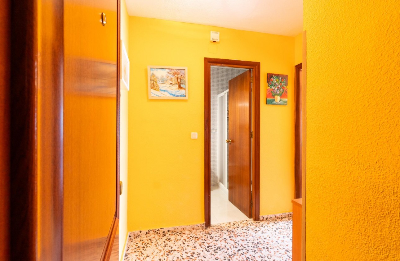 Resale - Apartment - Torrevieja - torrevieja