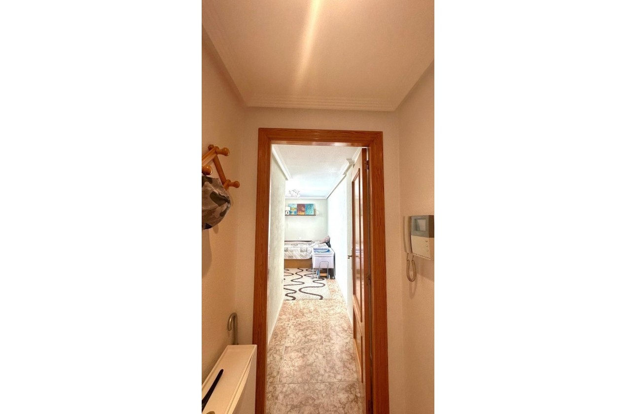 Resale - Apartment - Torrevieja - torrevieja