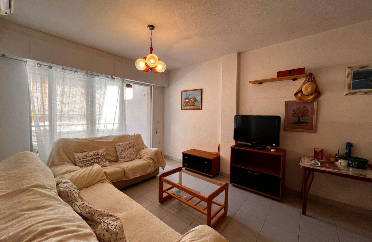 Resale - Apartment - Torrevieja - torrevieja
