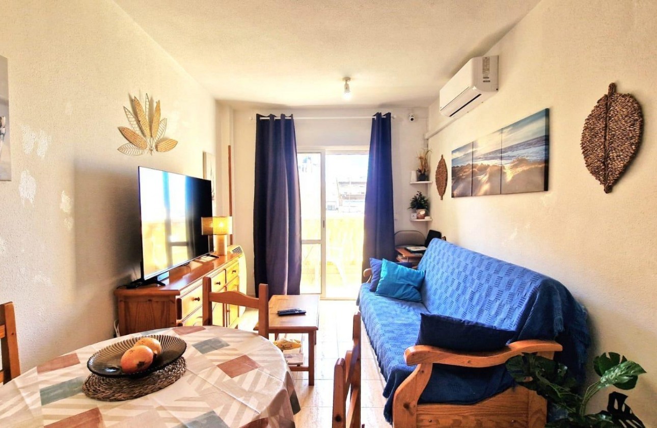 Resale - Apartment - Torrevieja - torrevieja