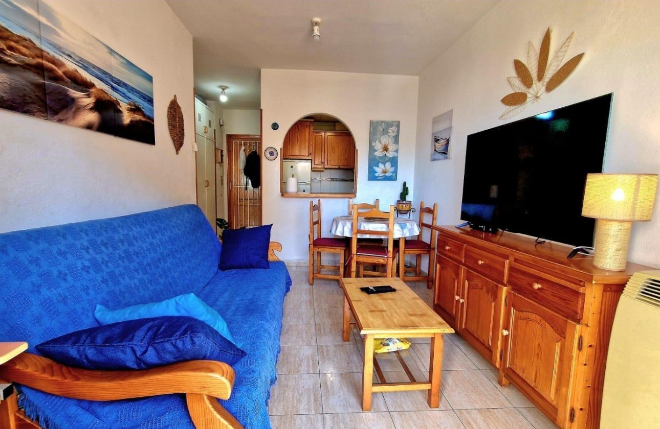 Resale - Apartment - Torrevieja - torrevieja