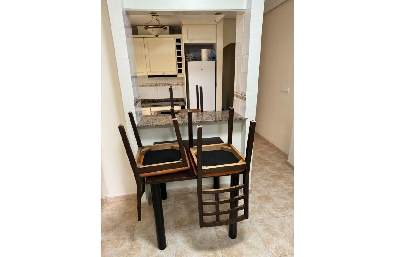 Resale - Apartment - Torrevieja - torrevieja