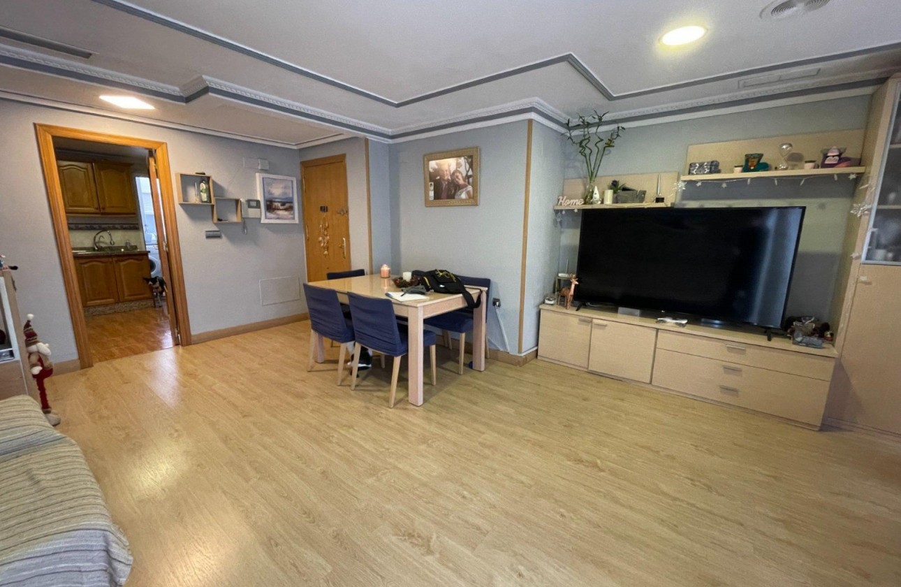 Resale - Apartment - Torrevieja - torrevieja