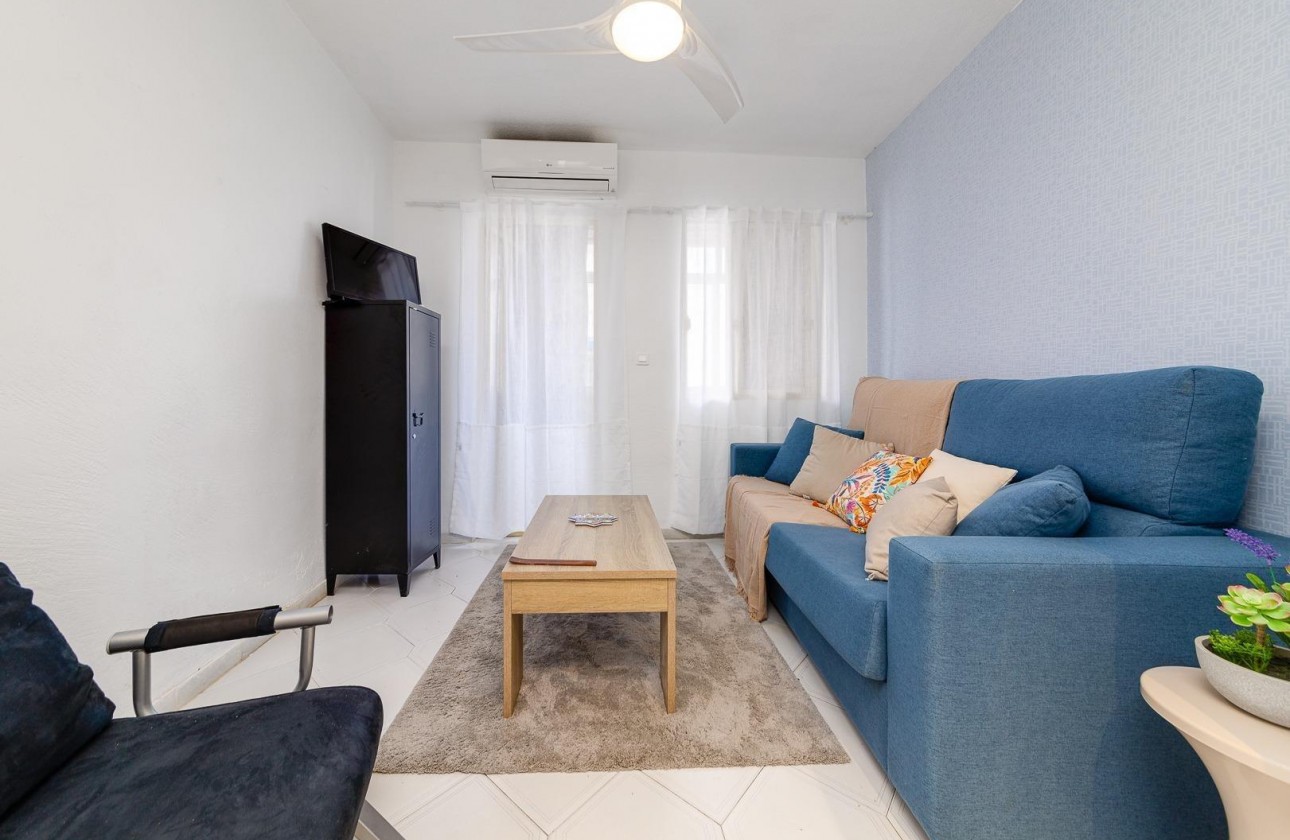 Resale - Apartment - Torrevieja - torrevieja