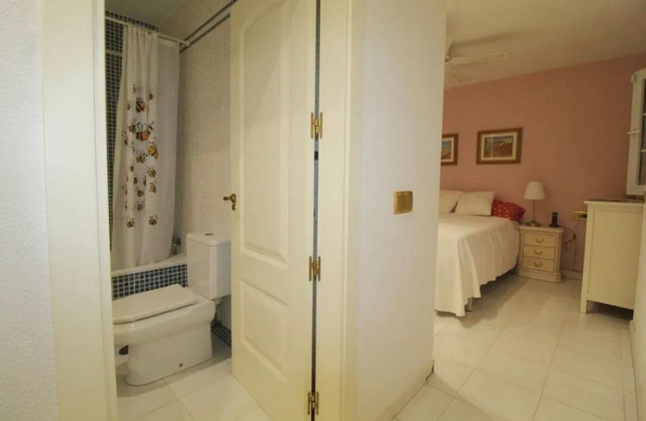 Resale - Apartment - Torrevieja - torrevieja