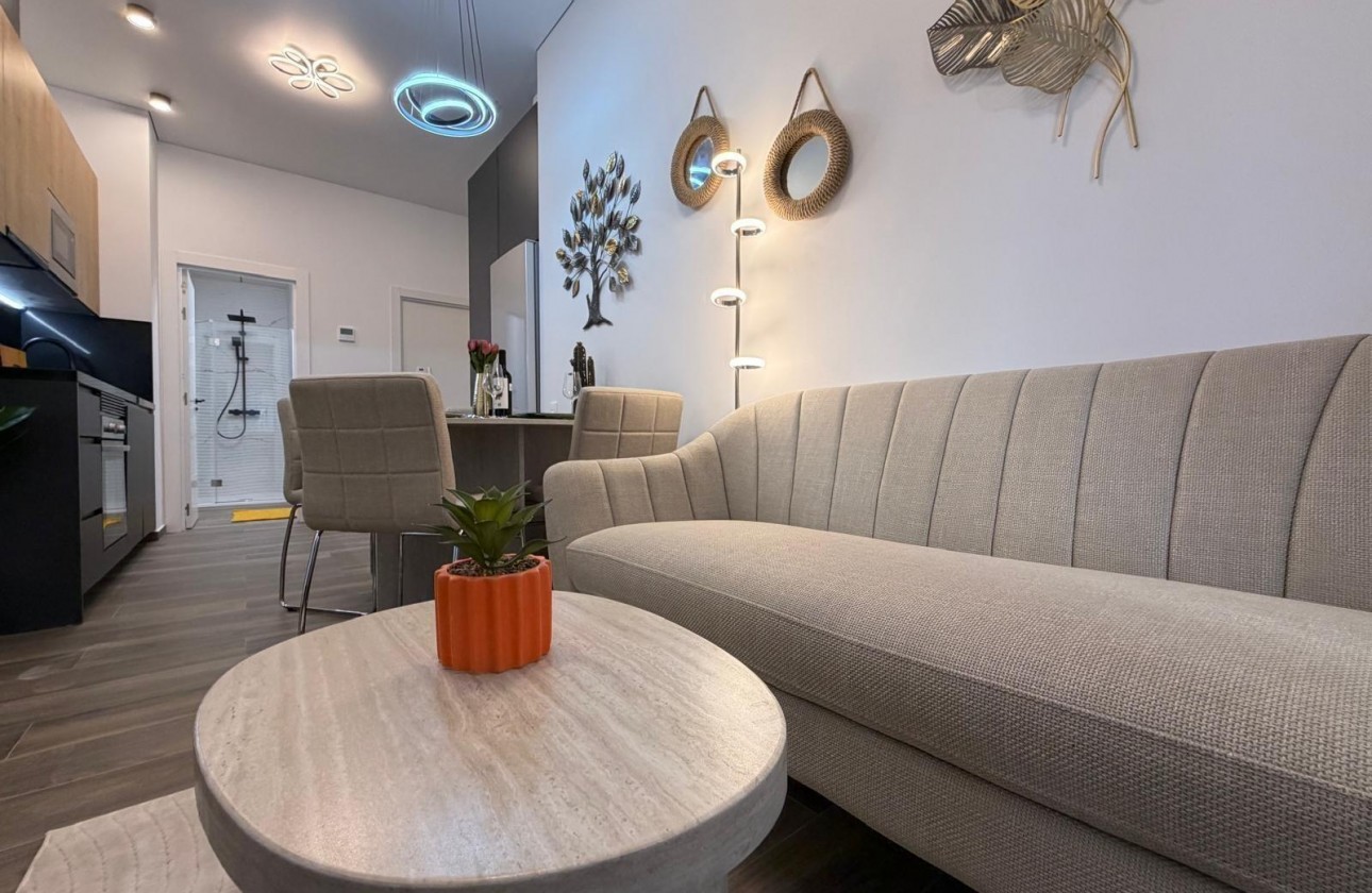 Resale - Apartment - Torrevieja - torrevieja