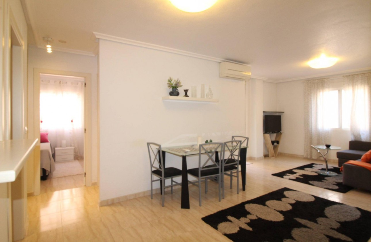 Resale - Apartment - Torrevieja - torrevieja