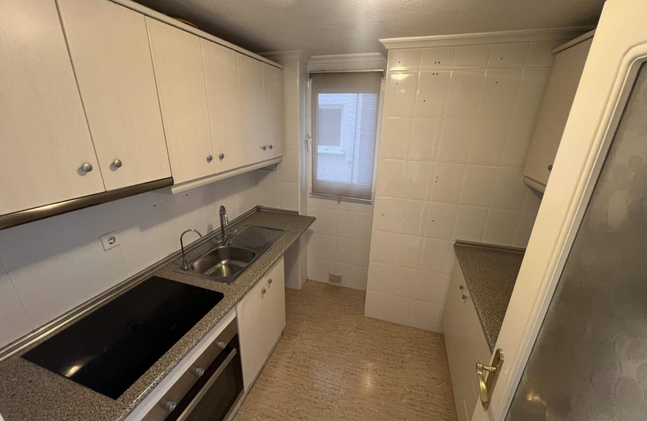 Resale - Apartment - Torrevieja - torrevieja