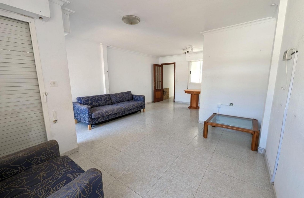 Resale - Apartment - Torrevieja