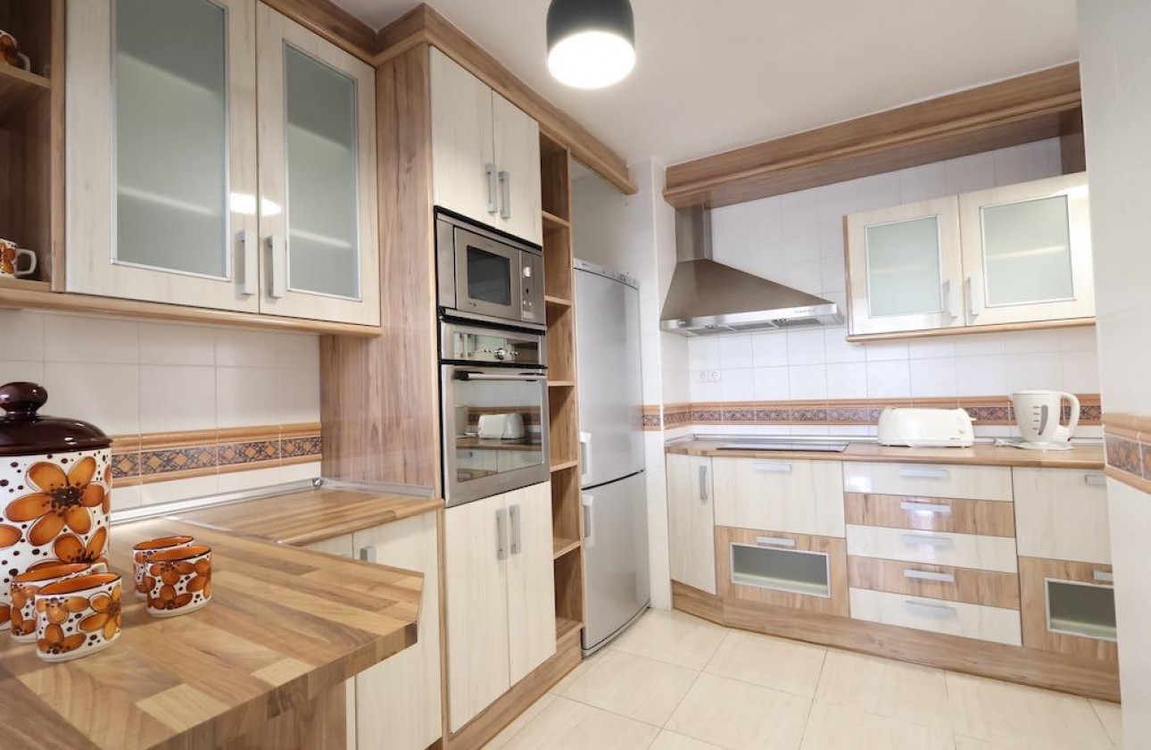 Resale - Apartment - Torrevieja