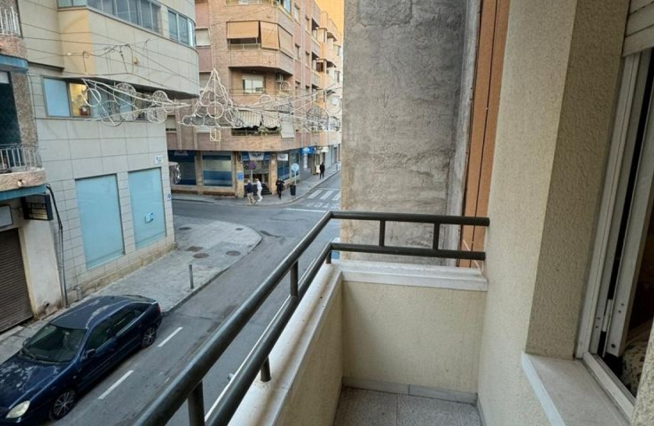 Resale - Apartment - Torrevieja