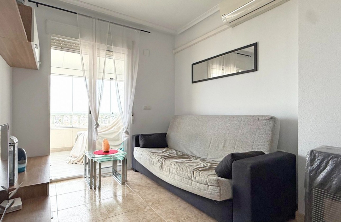 Resale - Apartment - Torrevieja