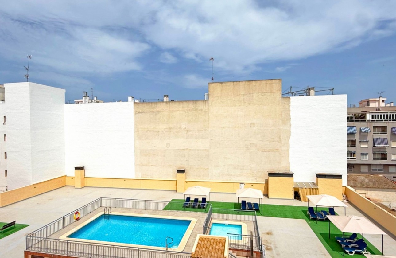 Resale - Apartment - Torrevieja