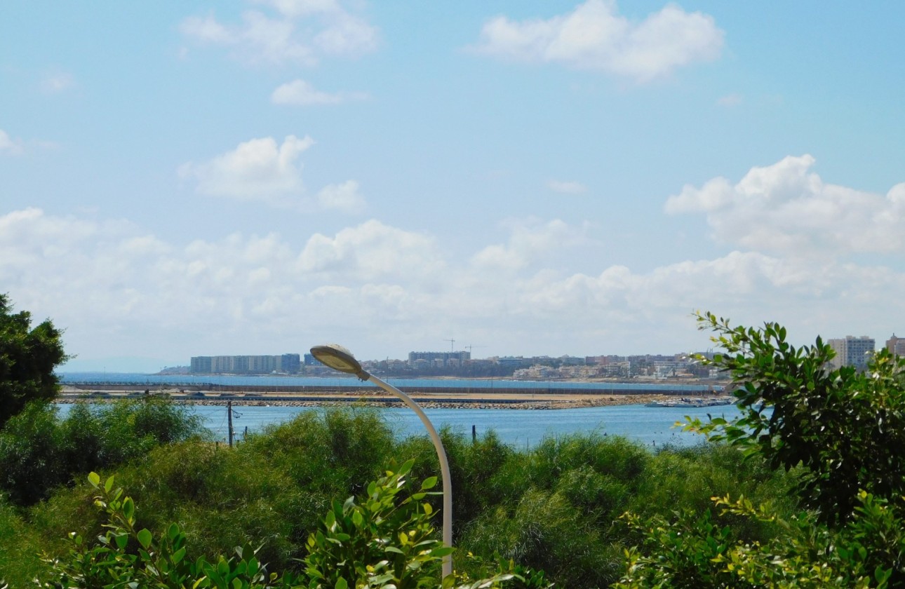 Resale - Apartment - Torrevieja