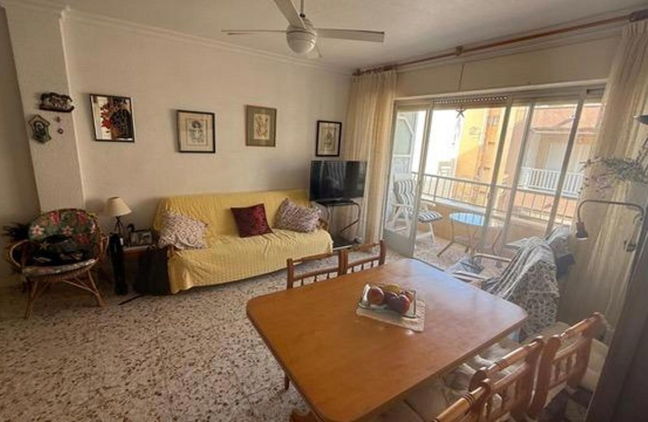 Resale - Apartment - Torrevieja