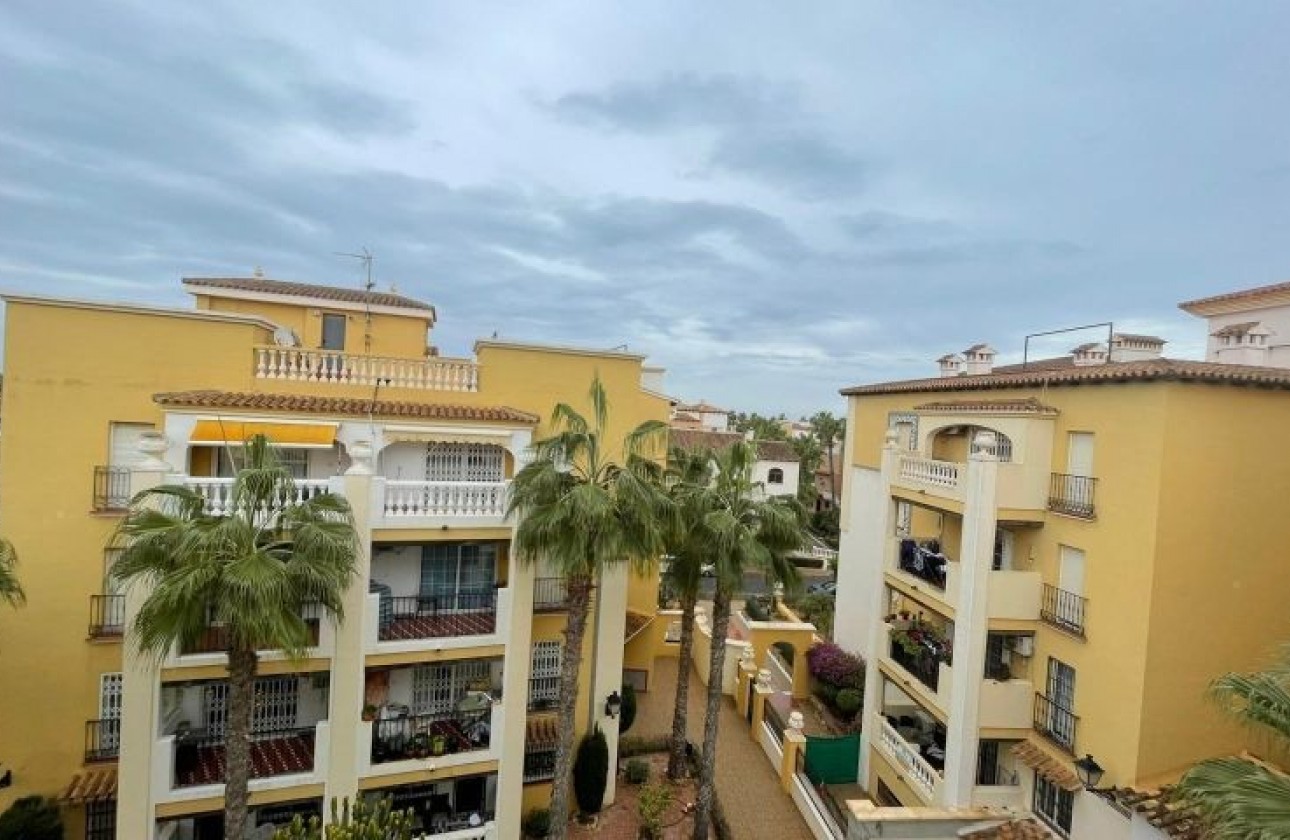 Resale - Apartment - Torrevieja