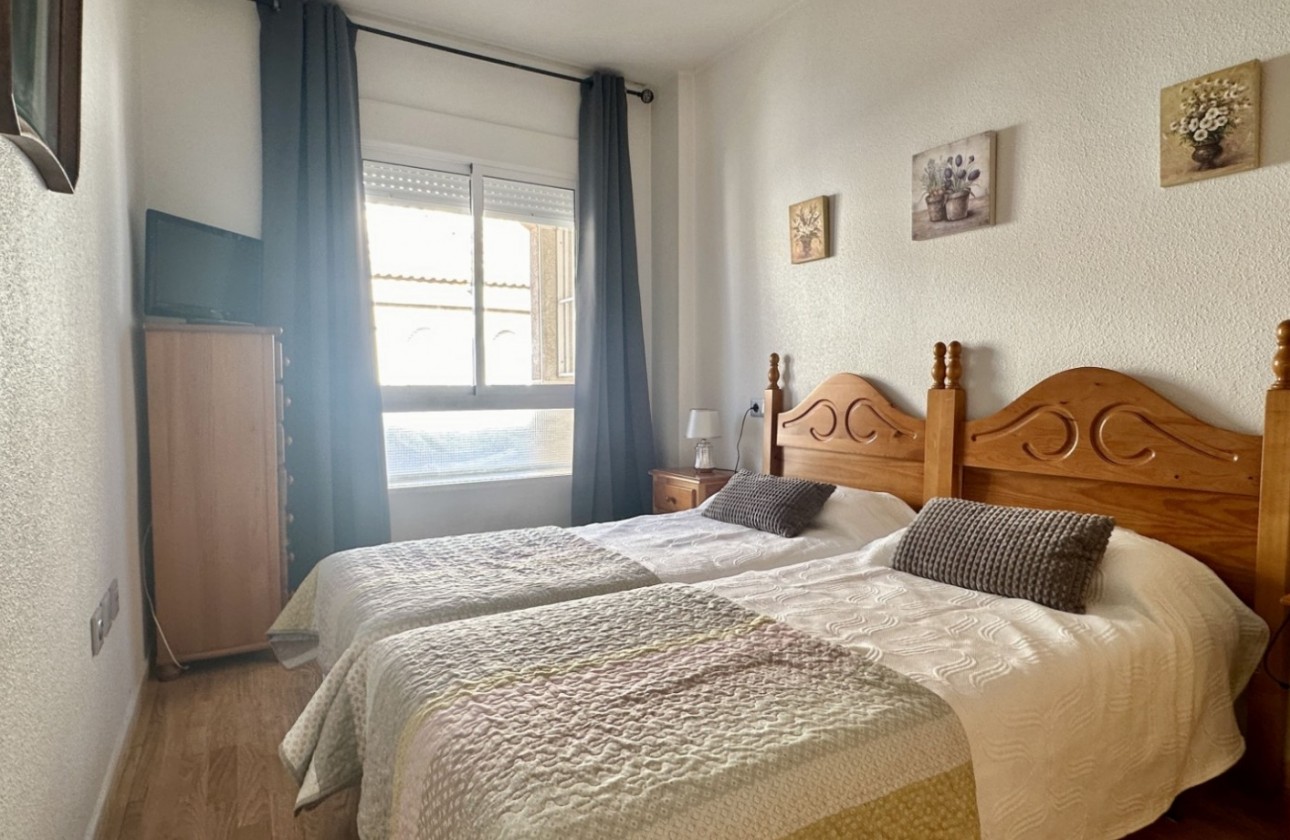Resale - Apartment - Torrevieja